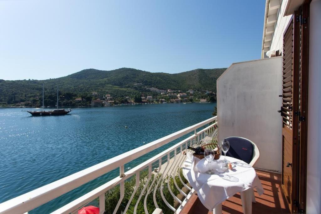 Villa Malfi Zaton  Rum bild