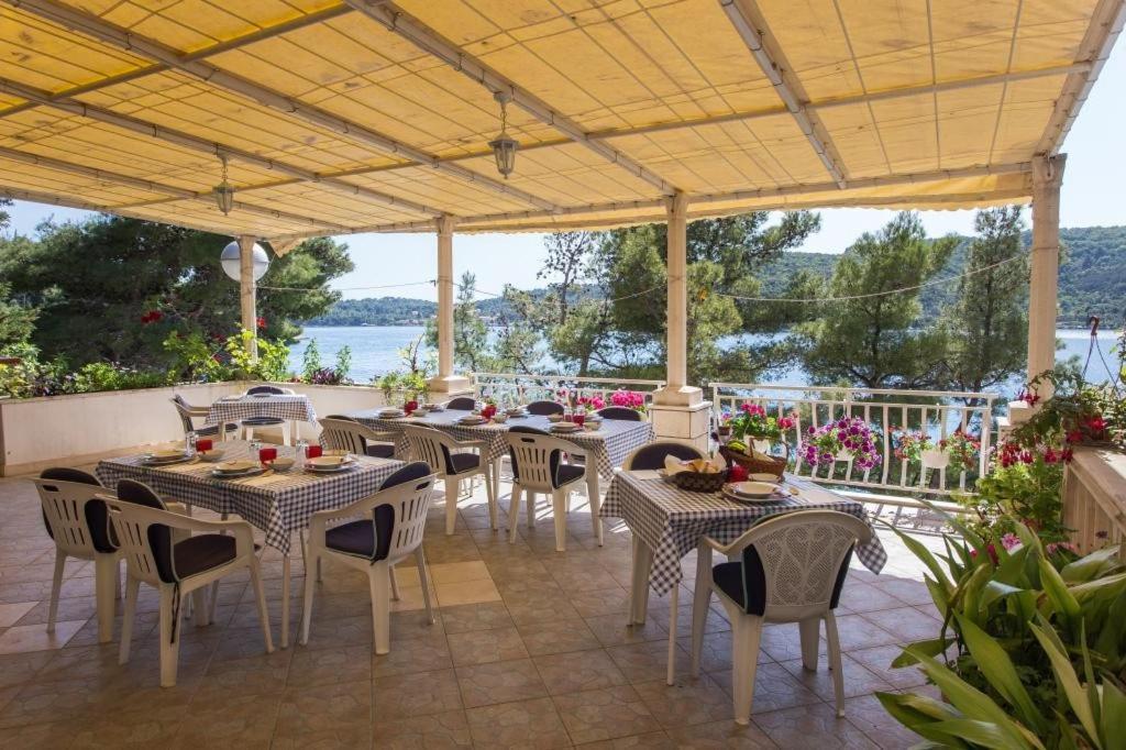 Villa Malfi Zaton  Rum bild